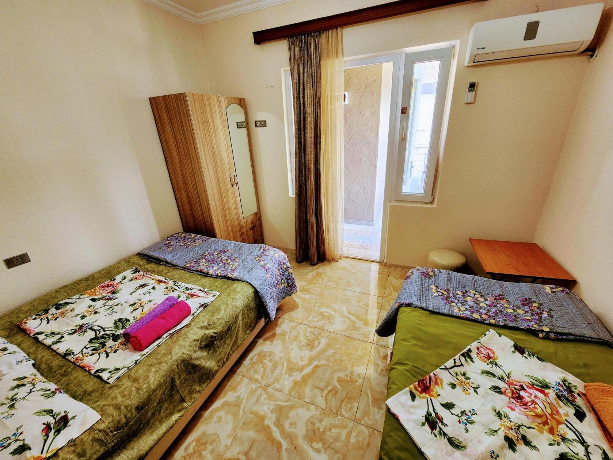 Guest House Nona Chakvi Exterior foto